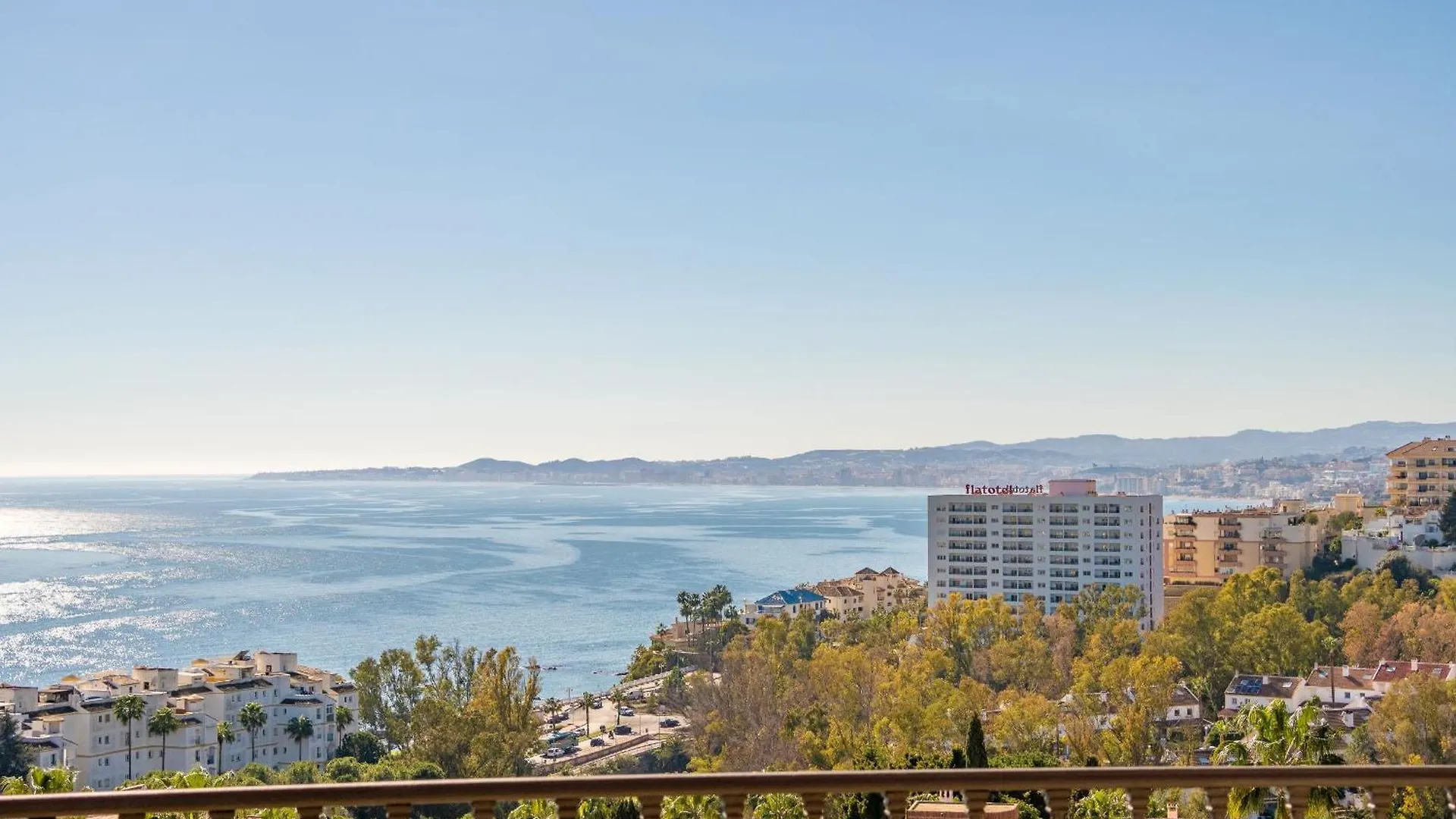 Beachside Villa With Panoramic Sea Views Benalmadena 0*,